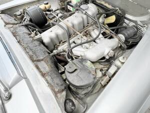 Image 40/50 of Mercedes-Benz 230 SL (1966)