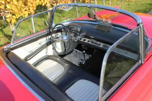 Image 6/8 of Ford Thunderbird (1955)