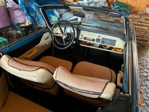 Bild 11/13 von DKW F12 Roadster (1964)