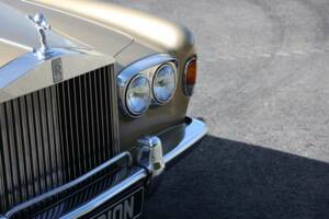 Image 40/50 de Rolls-Royce Corniche I (1974)