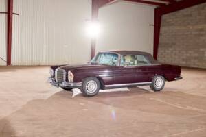 Bild 17/47 von Mercedes-Benz 280 SE (1970)