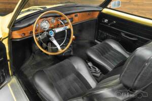 Bild 2/19 von Volkswagen Karmann Ghia 1500 (1971)