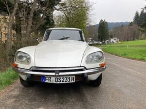 Immagine 2/11 di Citroën DS 23 Pallas IE (1975)