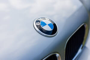 Image 8/31 of BMW 528i (1996)