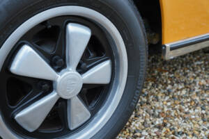 Image 9/50 de Porsche 911 2.0 T (1969)