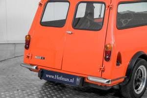 Image 22/50 of Mini Estate (1980)