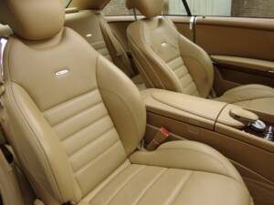 Bild 27/49 von Mercedes-Benz CL 63 AMG (2007)