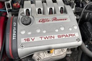 Image 9/26 of Alfa Romeo GTV 1.8 Twin Spark (1999)