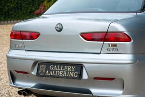 Afbeelding 36/50 van Alfa Romeo 156 3.2 V6 GTA (2004)