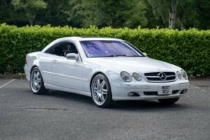 Bild 1/41 von Mercedes-Benz CL 500 (2000)