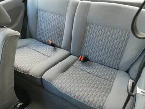 Afbeelding 9/12 van Volkswagen Polo II Hatchback 1.0 (1992)