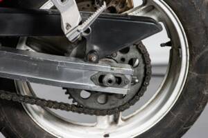 Bild 13/50 von Honda VFR 750R RC 30 (1988)