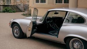 Bild 14/81 von Jaguar E-Type V12 (2+2) (1971)