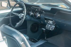 Image 41/50 of Ford Mustang 200 (1967)