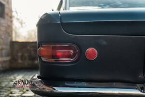 Image 27/45 of FIAT 2300 S Coupe (1963)