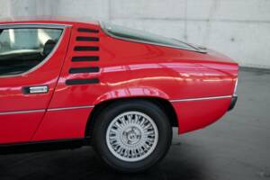 Image 8/50 of Alfa Romeo Montreal (1973)
