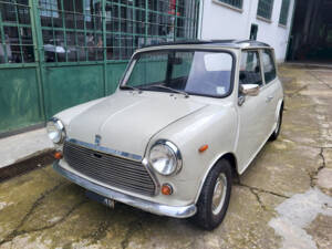 Image 5/51 of Mini 850 (1976)