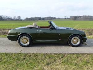 MG RV8 Cabriolet 1994