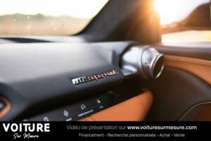 Image 8/16 of Ferrari 812 Superfast (2017)