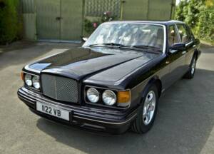 Image 13/50 of Bentley Turbo RT (1997)