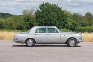 Image 19/50 of Rolls-Royce Silver Shadow I (1973)