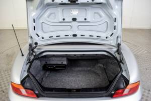 Bild 38/50 von BMW Z3 2.0 (2000)