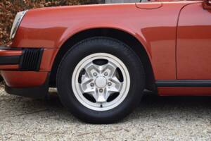 Immagine 20/42 di Porsche 911 2.7 (1977)