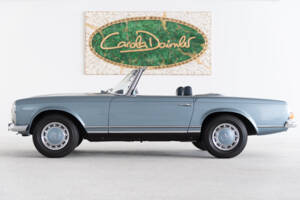 Image 6/48 of Mercedes-Benz 280 SL (1968)