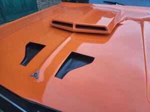Image 23/46 de Dodge Challenger R&#x2F;T 440 Six-Pack (1970)
