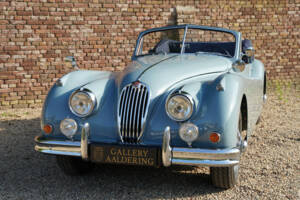 Image 35/50 de Jaguar XK 140 DHC (1957)