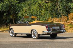 Image 4/13 of Mercedes-Benz 220 S Cabriolet (1957)
