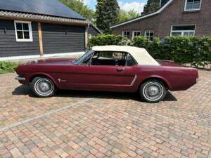 Image 3/8 of Ford Mustang 200 (1965)