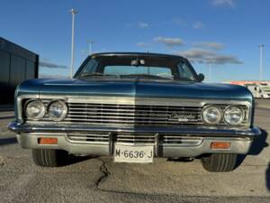 Image 3/8 de Chevrolet Caprice Coupe (1966)