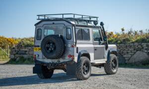 Afbeelding 3/33 van Land Rover Defender 90 Td5 (2001)