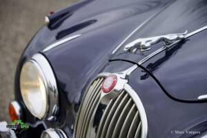 Image 26/42 of Jaguar Mk II 3.8 (1963)