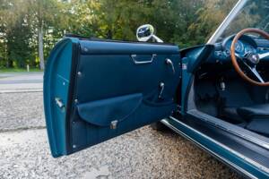 Image 20/33 of Porsche 356 B 1600 Roadster (1961)