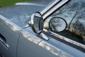 Image 26/57 de Aston Martin DBS Vantage (1969)