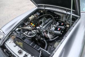 Image 15/26 of MG MGB GT V8 SEC (1981)