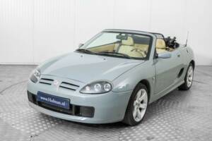 Image 18/49 of MG TF 135 (2002)
