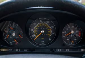 Imagen 18/28 de Mercedes-Benz 380 SL (1985)