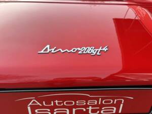 Bild 17/20 von Ferrari Dino 208 GT4 (1975)