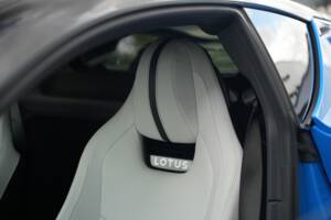 Image 18/50 of Lotus Emira "First Edition" (2022)