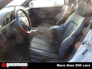 Image 13/15 of Mercedes-Benz SLK 320 (2001)
