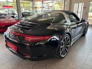 Image 4/20 of Porsche 911 Targa 4S (2015)