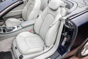 Image 29/41 of Mercedes-Benz SL 55 AMG (2003)