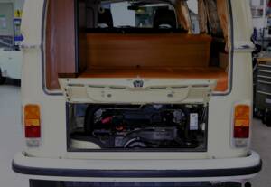 Afbeelding 32/36 van Volkswagen T2b Westfalia (1974)