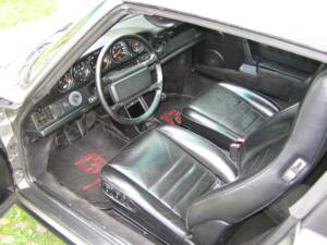 Image 5/7 of Porsche 911 Carrera 3.2 (1989)