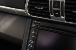 Image 22/54 of Porsche 911 Carrera GTS (2011)