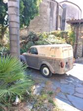 Image 11/35 of FIAT 500 C Giardiniera (1950)