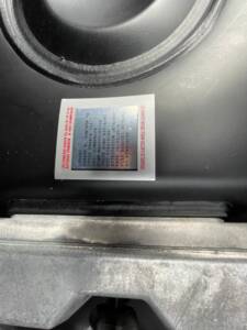Image 22/23 of Mercedes-Benz 230 E (1984)